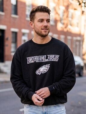 364. NWT - NFL Team Apparel - Philadelphia Eagles Stiched Camo Sweatshirt